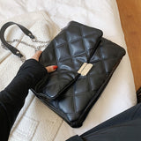 Lkblock Quilted PU Leather Small Crossbody Bags for Women 2022 Winter Fashion Chain Shoulder Purses Lady Luxury Designer Handbags Clutch